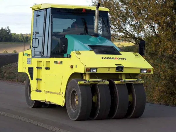 Пневмоколесный каток Ammann AP 240