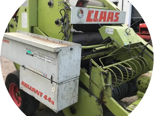 Пресс-подборщик Claas Rollant 44S