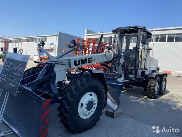 Автогрейдер UMG ГС-14.02