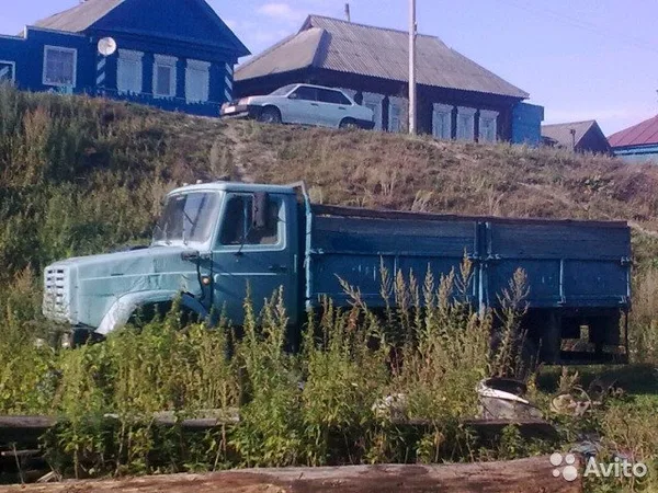 Бортовой грузовик ЗИЛ 4331