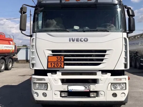 Бензовоз IVECO Stralis