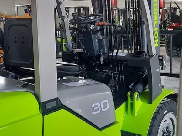 Вилочный погрузчик Zoomlion FD30