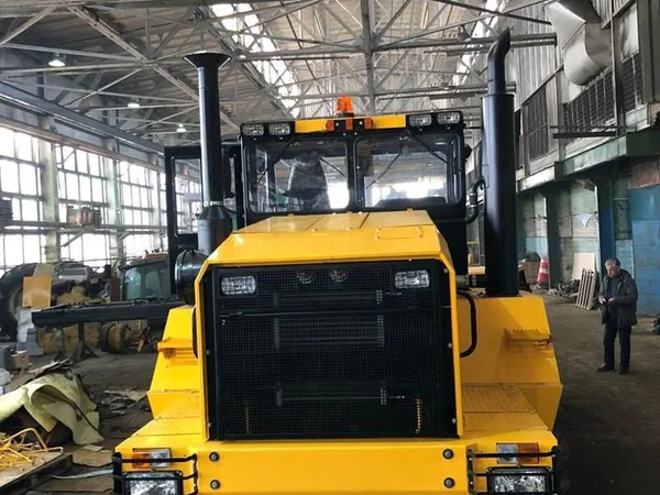 Трактор Кировец К 700 М