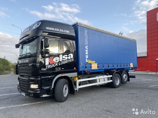 Тентованный грузовик DAF XF 105.460 BDF