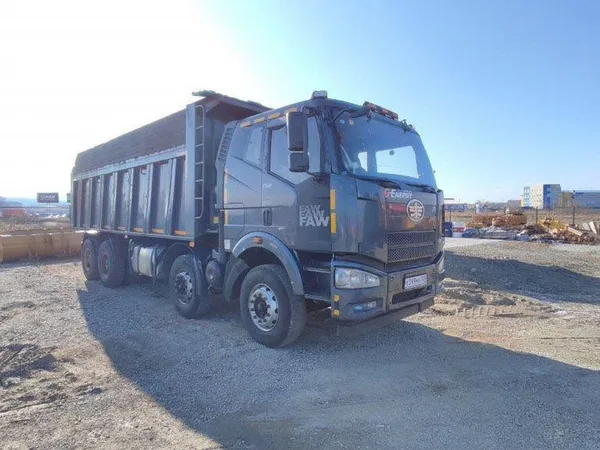 Самосвал FAW CA 3250