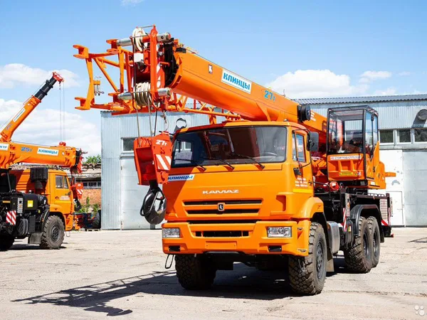 Автокран Клинцы КС-55713-1К-2В на шасси КамАЗ 65115