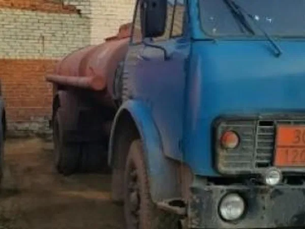 Бензовоз МАЗ 500А