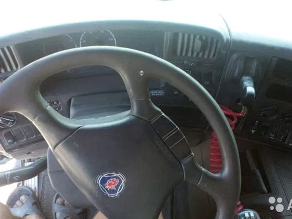 Самосвал Scania