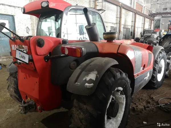 Телескопический погрузчик Manitou MLT-735
