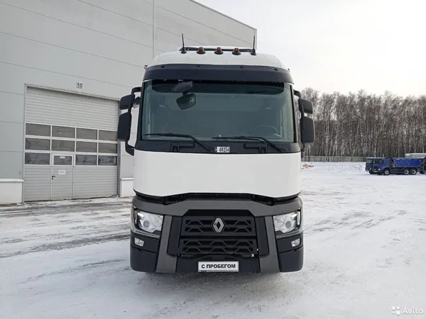 Седельный тягач Renault T-Series