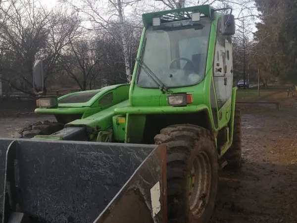 Телескопический погрузчик Merlo P 41.7 FARMER