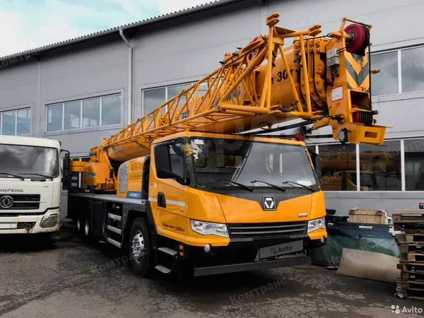 Автокран XCMG XCT30 S