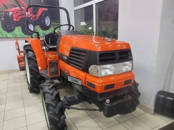 Мини-трактор Kubota GL260
