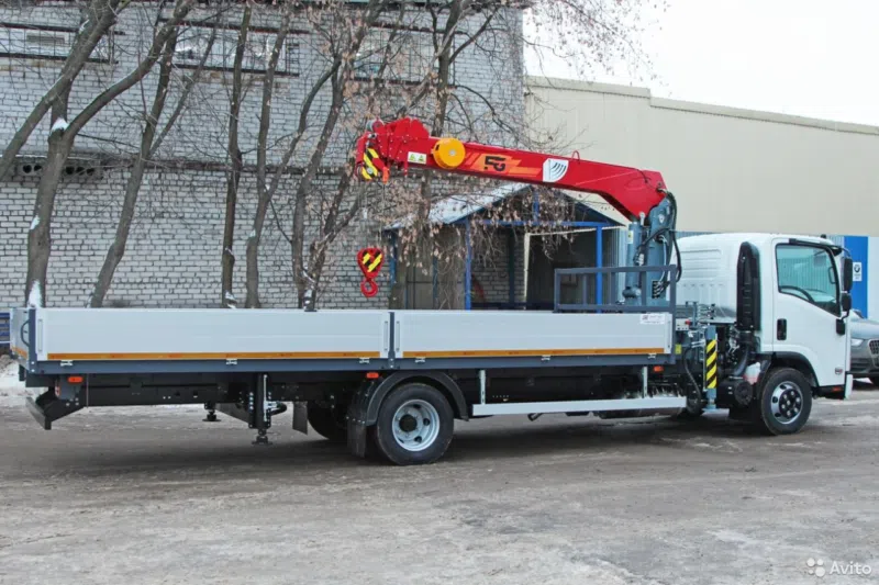 Бортовой грузовик с КМУ ISUZU FSR