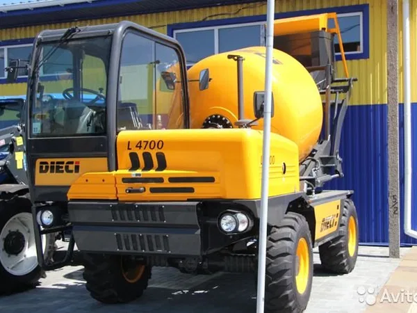 Самоходный бетоносмеситель Dieci L4700