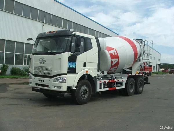 Автобетоносмеситель FAW J6