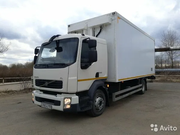 Изотермический грузовик Volvo FL240