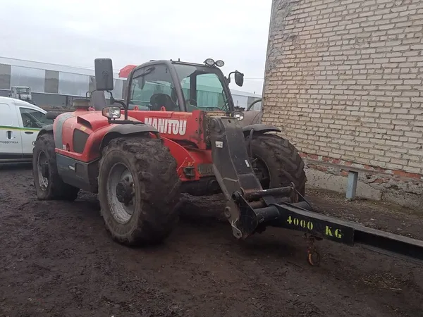 Телескопический погрузчик Manitou MLT-735