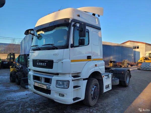 Седельный тягач КамАЗ 5490 NEO