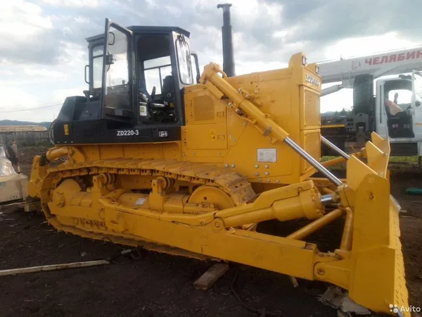 Гусеничный бульдозер Zoomlion ZD220-3