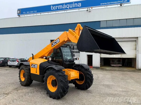 Телескопический погрузчик JCB 531-70 Agri