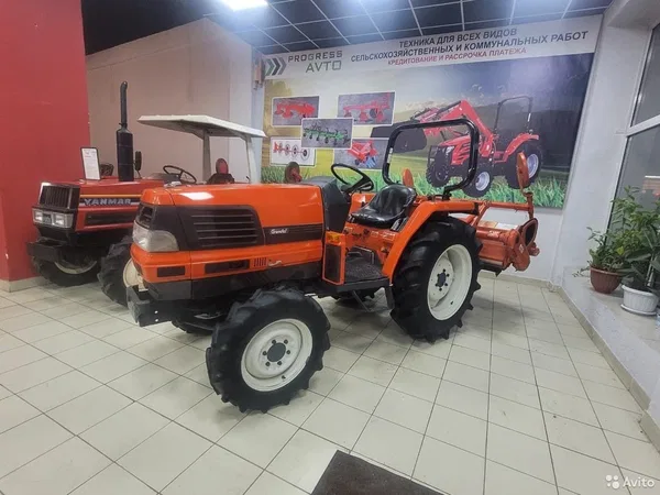 Мини-трактор Kubota GL260