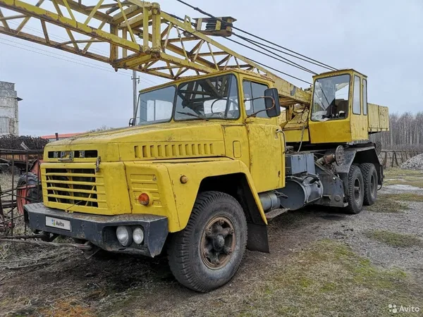Автокран Ивановец КС-4561 на шасси КрАЗ
