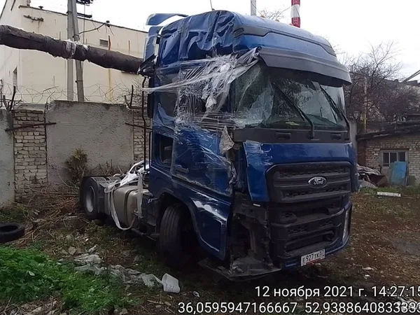 Седельный тягач Ford F-MAX