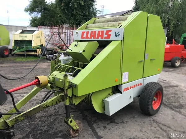Пресс-подборщик Claas Rollant 44S