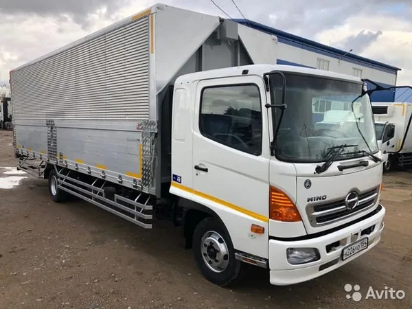 Грузовой фургон Hino Ranger