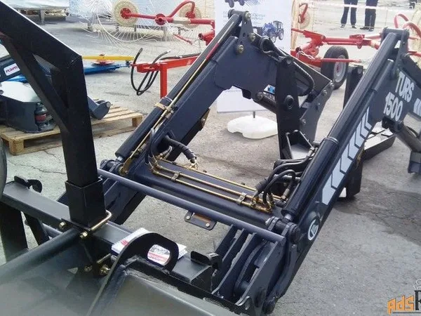 Навесной погрузчик (КУН) Сальсксельмаш TURS-1500