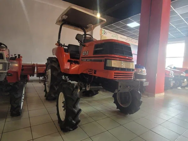 Мини-трактор Kubota GT-5