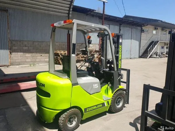 Вилочный погрузчик Zoomlion FD15