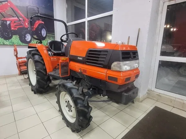 Мини-трактор Kubota GL260