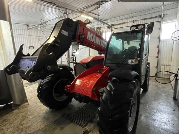 Телескопический погрузчик Manitou MLT 735-120