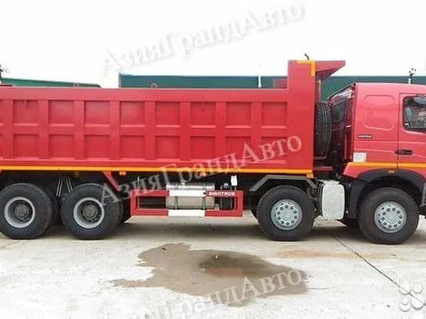 Самосвал Howo ZZ3407S3867E