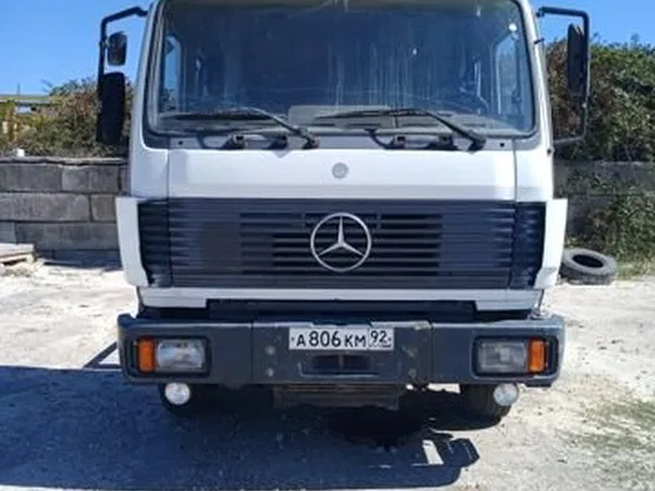 Эвакуатор Mercedes-Benz
