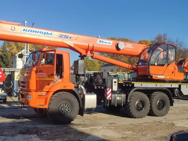 Автокран Клинцы КС-55713-5К-4 на шасси КамАЗ 43118