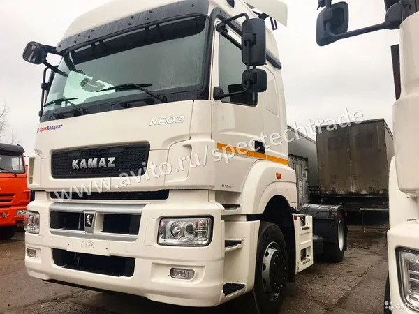 Седельный тягач КамАЗ 5490