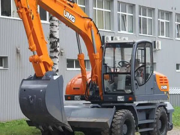 Колесный экскаватор UMG E140W