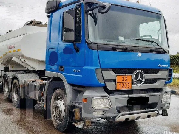 Седельный тягач Mercedes-Benz Actros 2644LS