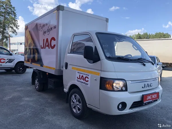 Промтоварный фургон JAC N35