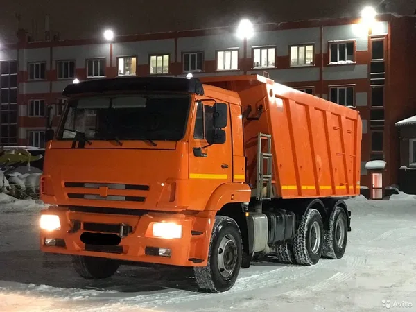 Самосвал КамАЗ 6520-43