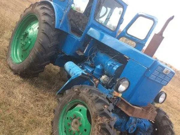 Трактор ЛТЗ Т-40АМ