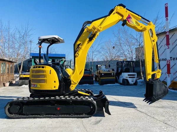 Мини-экскаватор Yanmar B6-6