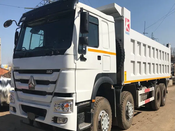 Самосвал HOWO HW76