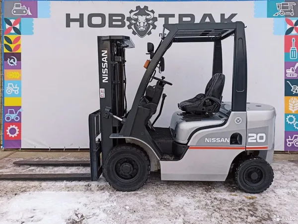 Вилочный погрузчик Nissan NJ01A15