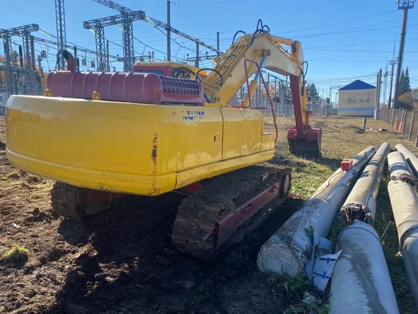Гусеничный экскаватор Komatsu PC300-7
