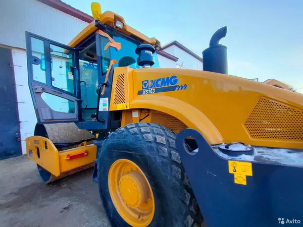 Грунтовый каток XCMG XS163