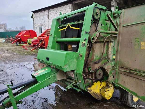 Пресс-подборщик John Deere 545